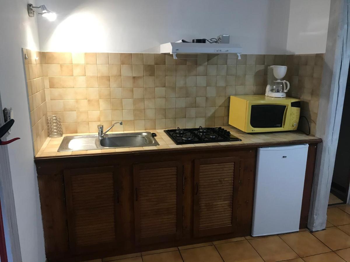 דירות Bareilles Chez Sarre מראה חיצוני תמונה